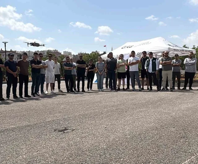 Gaziantep'te habercilere yönelik drone pilotluğu ve güvenlik eğitimi tamamlandı