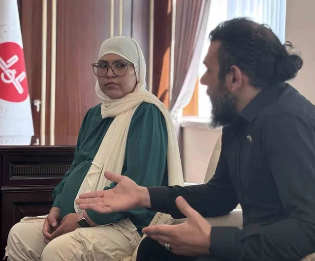 Gaziantep'te yeni hayat: Arjantinli Eva, ikizleri beklerken İslam'ı seçti