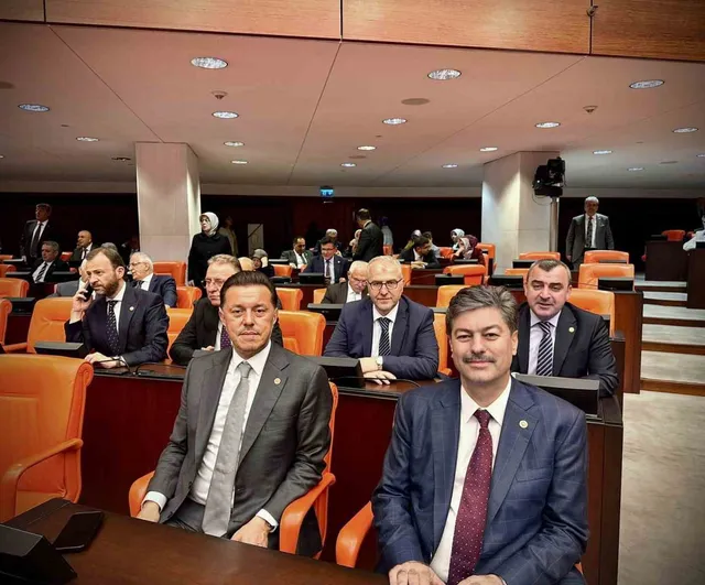 Hatipoğlu TBMM genel kurulunda Uzman Erbaş Kanunu değişikliğini değerlendirdi