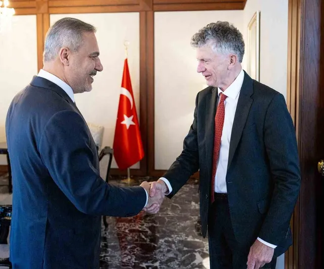 İki yöneticinin Ankara buluşması sosyal medyada paylaşıldı