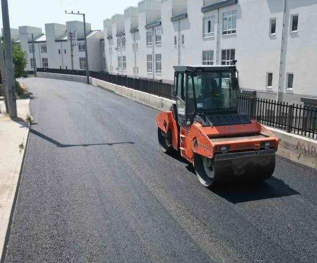 İnegöl’de Zambak Caddesi yenileniyor