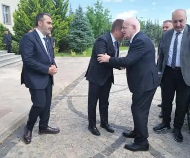 İsmail Kahraman MKE silah müzesine hayran kaldı: "Türkiye’nin büyüklüğünü ifade eden fevkalade bir eser"