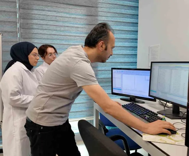 KBÜ’de akıllı kanser ilaçları için yerli analiz kiti geliştiriliyor