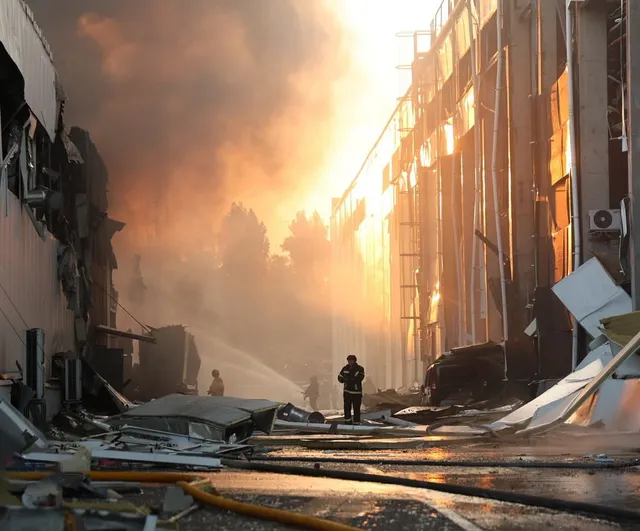 Kiev'e balistik füze saldırısı: 2 ölü, 6 yaralı