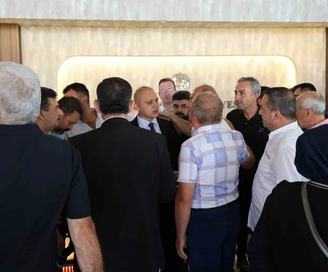 Kırıkkale’de ATA sosyal tesisleri Cumhuriyet Meydanı'nda açıldı