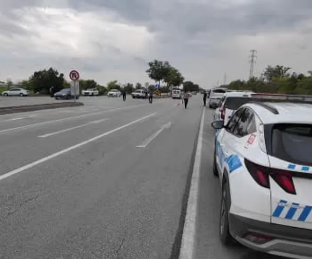 konya meram'da kavşakta araç çarpıştı: 1’i ağır 5 yaralı