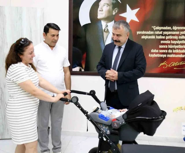 Koruyucu aileyle Eskişehir'de bir çocuğa sıcak yuva sağlandı