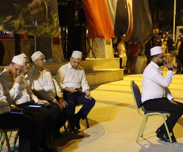 Kozan’da 15 Temmuz anma programı yürüyüş ve sergiyle gerçekleştirildi