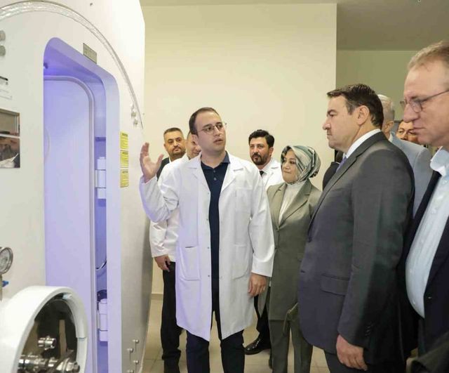 Kütahya'da hiperbarik oksijen tedavi merkezi hizmete açıldı