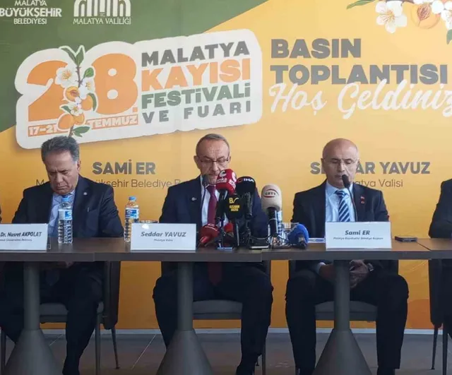 Malatya 28. uluslararası kayısı festivaline hazırlanıyor