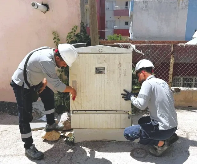 Mardin’de yaklaşık 2 bine yakın panoya yetkisiz müdahale