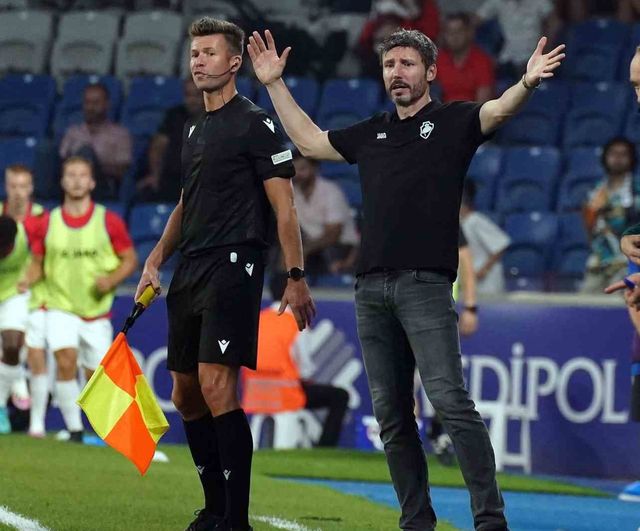 Mark van Bommel ile Belçika'da yeni sayfa