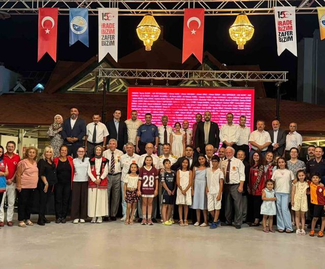 Marmaris'te 15 Temmuz şehitleri anma daveti düzenlendi