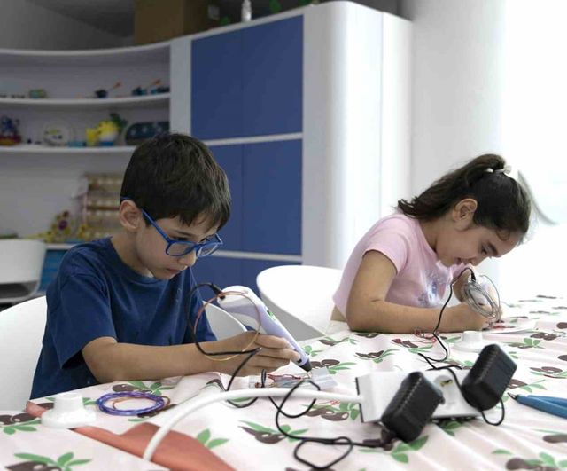 Mersin'de çocuklar yaz tatilini bilimle geçiriyor