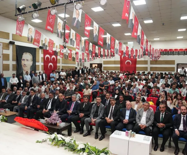 MHP Aşkale ilçe kongresi tamamlandı: yeni başkan Raci Gürcan Malli oldu