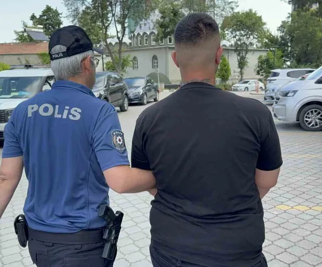 Motosiklet ile elektrikli bisiklet çarpıştı: 63 yaşındaki kadın hayatını kaybetti