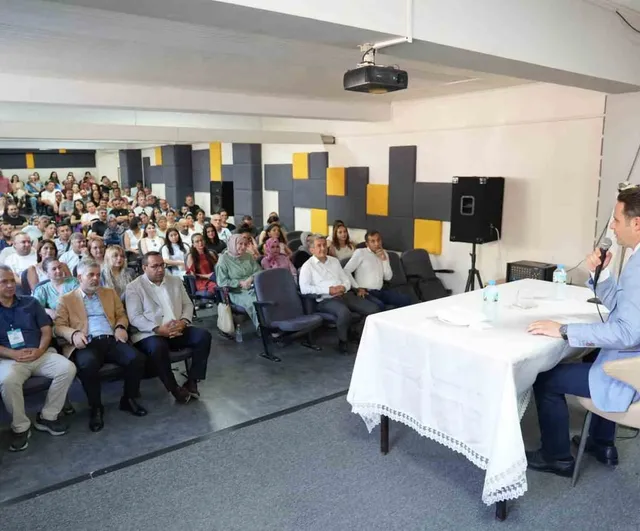Muğla’da yönetici adayları geleceğe hazırlanıyor