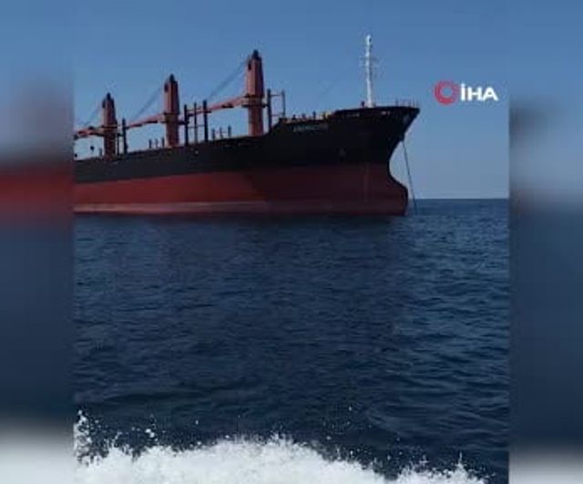 Rusya karasularında dron saldırısına uğrayan gemiyle ilgili soruşturma başlatıldı, gemi İstanbul açıklarına demirledi