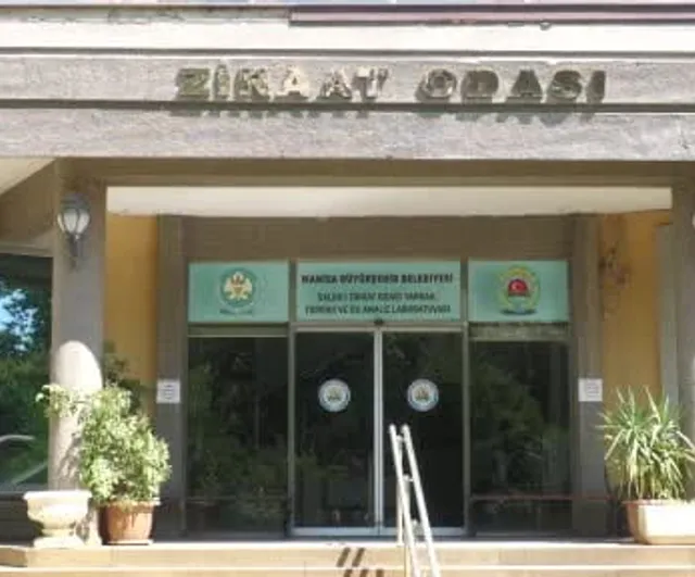 Salihli laboratuvarı analize dayalı üretimle çiftçiye somut katkı sağlıyor