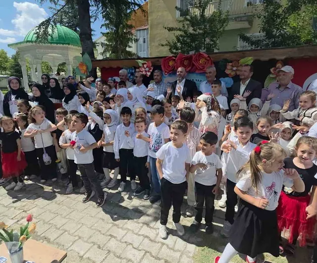 Selimiye Kur’an Kursu’nda çocuk şenliği, manevi değerler öne çıktı