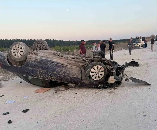 Tarsus'ta tarla yolunda takla atan araç: bir kadın yaşamını yitirdi