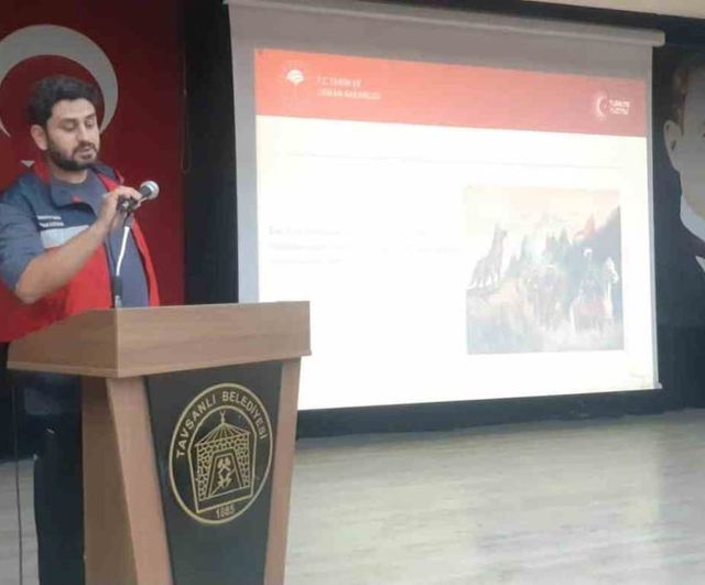 Tavşanlı'da denetimli serbestlik yükümlülerine hayvan sevgisi ve hakları eğitimi