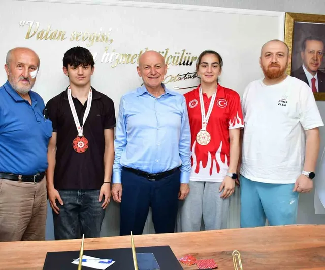 Terme’nin şampiyonları Başkan Kul’un konuğu oldu