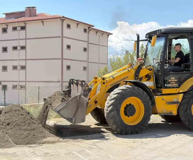 Tosya'da belediye çalışmalarıyla ilçe çehresi değişiyor