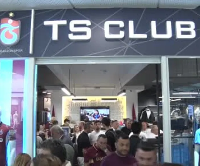 Trabzon dernekleri 61 bin forma kampanyasıyla Trabzonspor'a destek veriyor