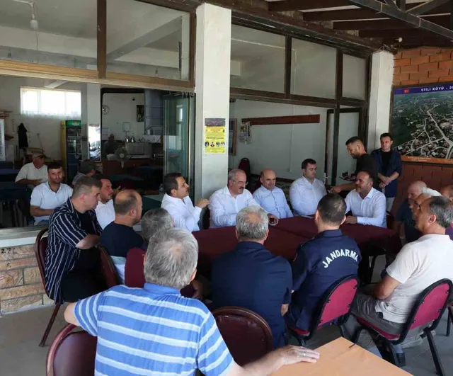 Vali Ömer Toraman Etili köyünde vatandaşlarla buluştu