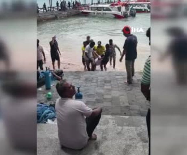 Vietnam'da sürat teknesi alabora oldu: 15 Hint turist öldü