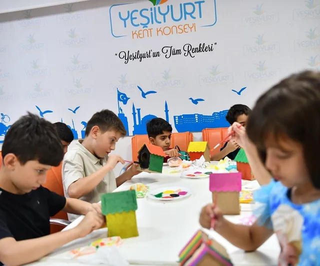 Yeşilyurt Kent Konseyi yaz programlarıyla kuşaktan kuşağa eğitim fırsatı sunuyor