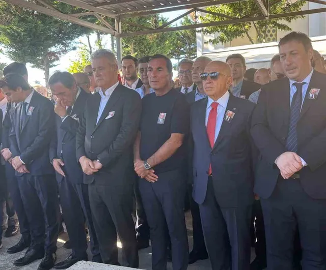 Zincirlikuyu'da veda: eski TFF yöneticisi Zafer Tırpançeker son yolculuğuna uğurlandı