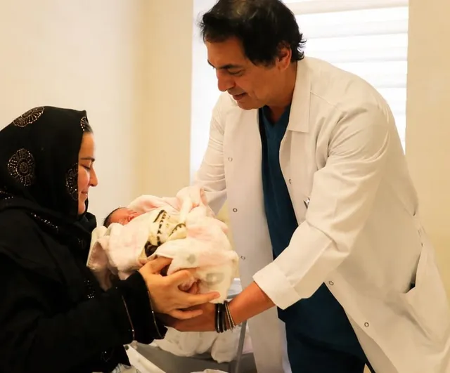 13 yıllık bekleyişi sonlandıran kişiye özel tedaviyle urfalı çiftten sağlıklı bebek