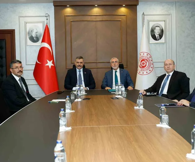 81 ile 30 bin kontenjan: toplum yararına programlarda yeni dağılım
