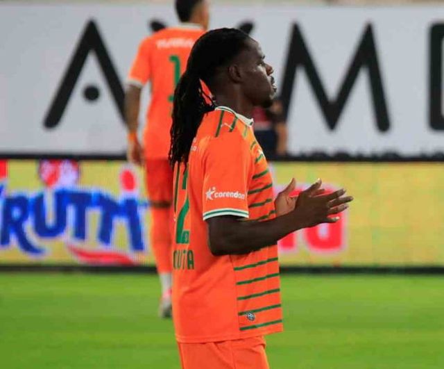 Alanya'da temkinli açılış: corendon alanyaspor ile Beşiktaş 15'te 0-0