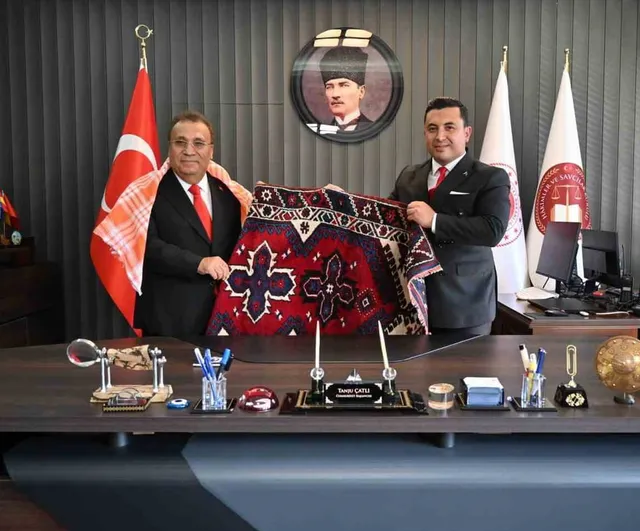 Anamur'da adaletin fiziki imkânları ve mesleki etik gündeme geldi