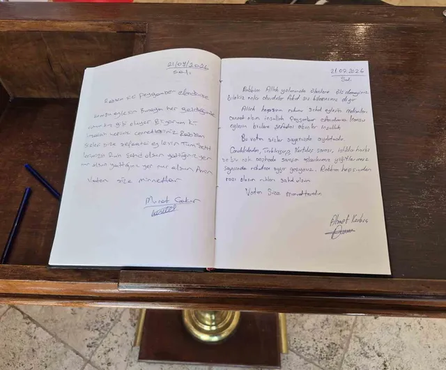 Anı defterindeki satırlar şehitliğin özlemini ve minnetini yansıtıyor