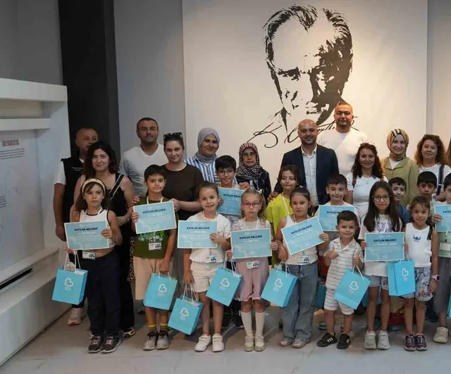 Atıklardan tasarıma: Balıkesir'de çocuklar çevre bilimiyle buluştu