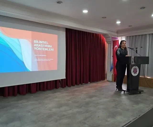 Aydın'da liseliler gelecek teknolojileri ve kültürel mirası projelerle sempozyumda buluştu