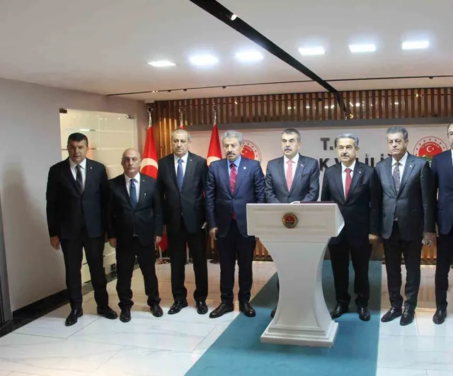 Bakan Tekin Şırnak'ta eğitimi sabote edecek girişimlere karşı birlik çağrısı