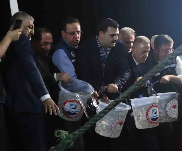 Balıkçılara 40 milyon liralık kredi ve Somali seferi müjdesi