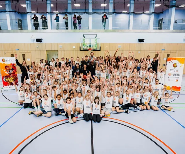 Basketbolun saha dışı mirası: FIBA Vakfı 127 ülkede binlerce genci güçlendirdi