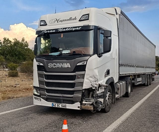 Beyşehir'de trafik kazası: yolcu Emine Yabar yaşamını yitirdi, üç kişi yaralandı