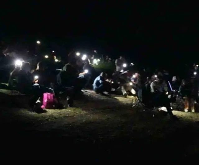 Binlerce göz gökyüzünde: Yenişehir'de Perseid meteor gecesi