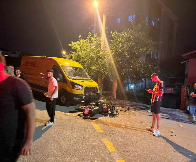 Bolu’da Sağlık Mahallesi'nde çarpışma: motosiklet sürücüsü yaralandı