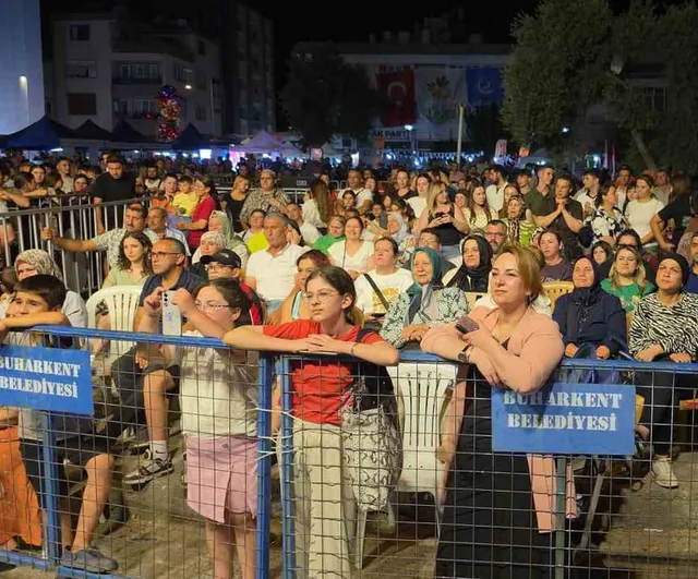 Buharkent gecesine Eypio damgası