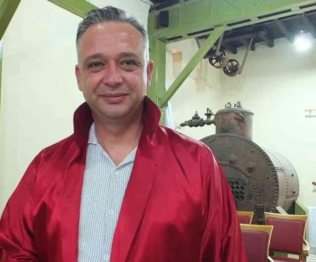 Burhaniye'de yaz sezonunda ayda yüz nikahla hareketlilik