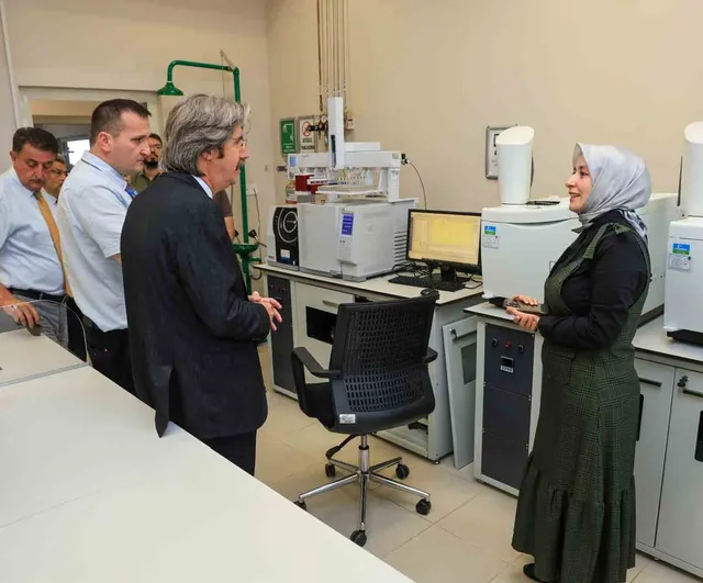 Bursa Uludağ Üniversitesi merkez laboratuvarı akademi ve sanayiyi tek potada buluşturuyor