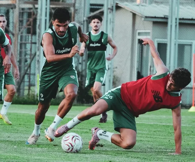 Bursaspor Kayserispor sınavına taktik ağırlıklı hazırlanıyor